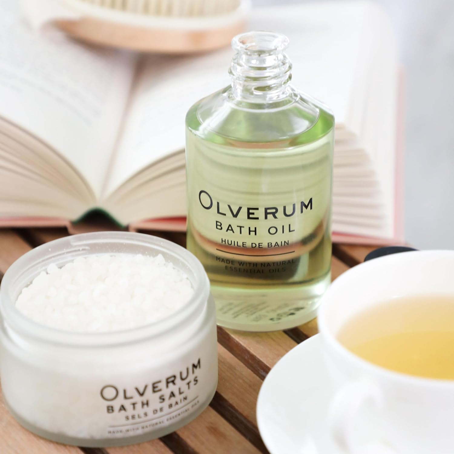 OLVERUM - Natural Bath Oil | Vegan, Cruelty-Free, Revitalizing Clean Beauty Bath Oil (4.25 fl oz | 125 ml)