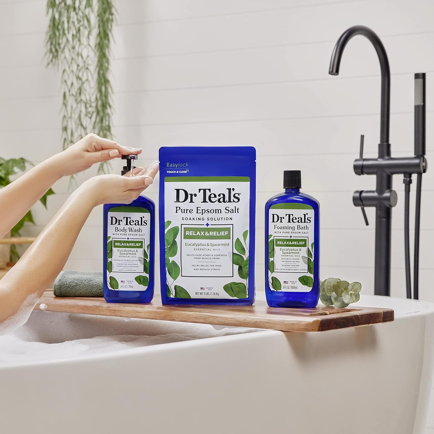 Dr Teal's Foaming Bath with Pure Epsom Salt, Sleep Blend with Melatonin, Lavender & Chamomile Essential Oils, 34 fl oz (Pack of 4) (Packaging May Vary)