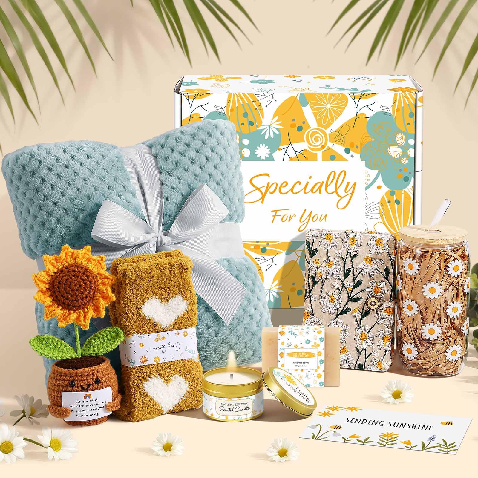 Luxury Gift Basket for Women – Daisy Glass Cup, Cozy Blanket & Self Care Essentials